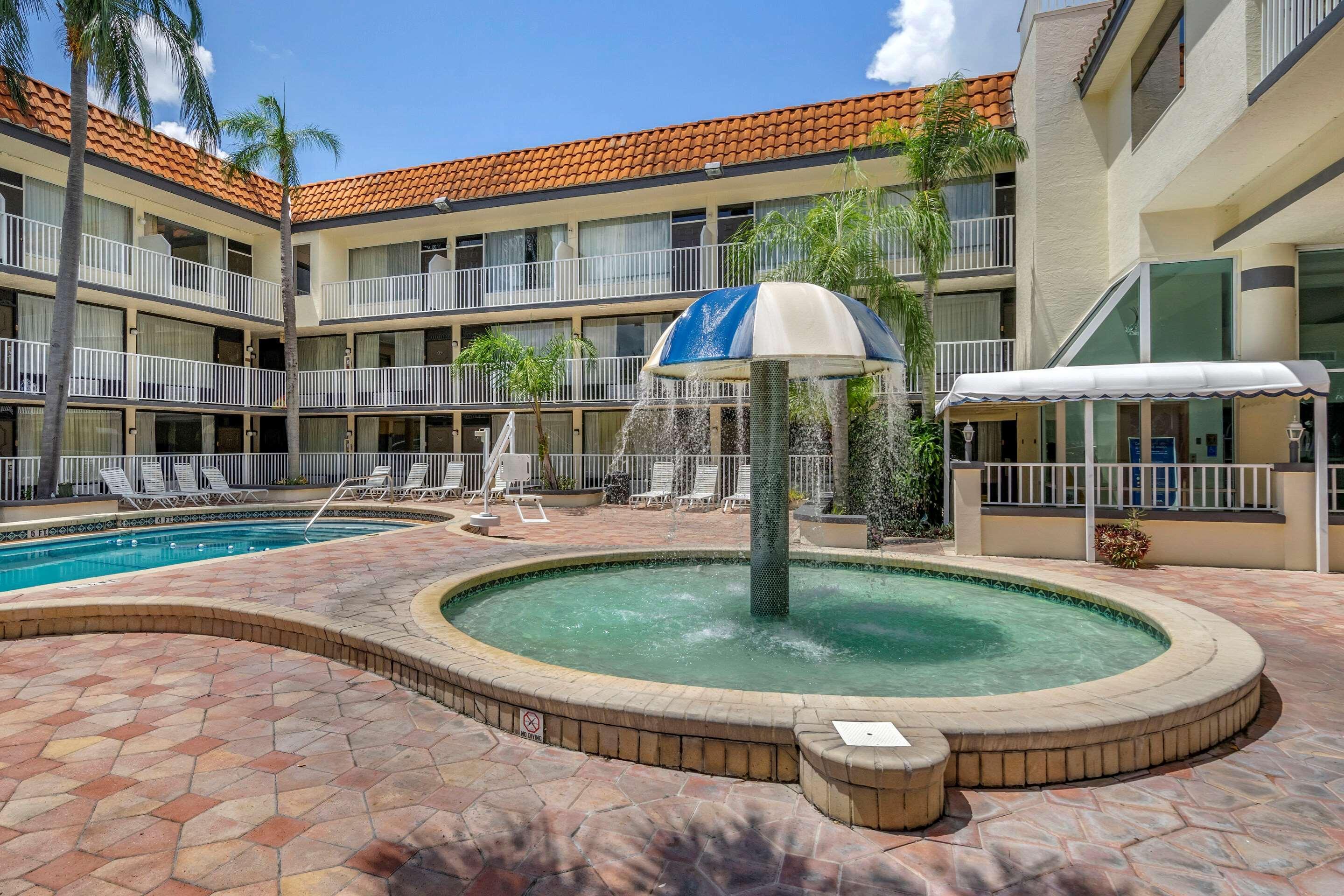 Rodeway Inn Central Clearwater Beach Εξωτερικό φωτογραφία