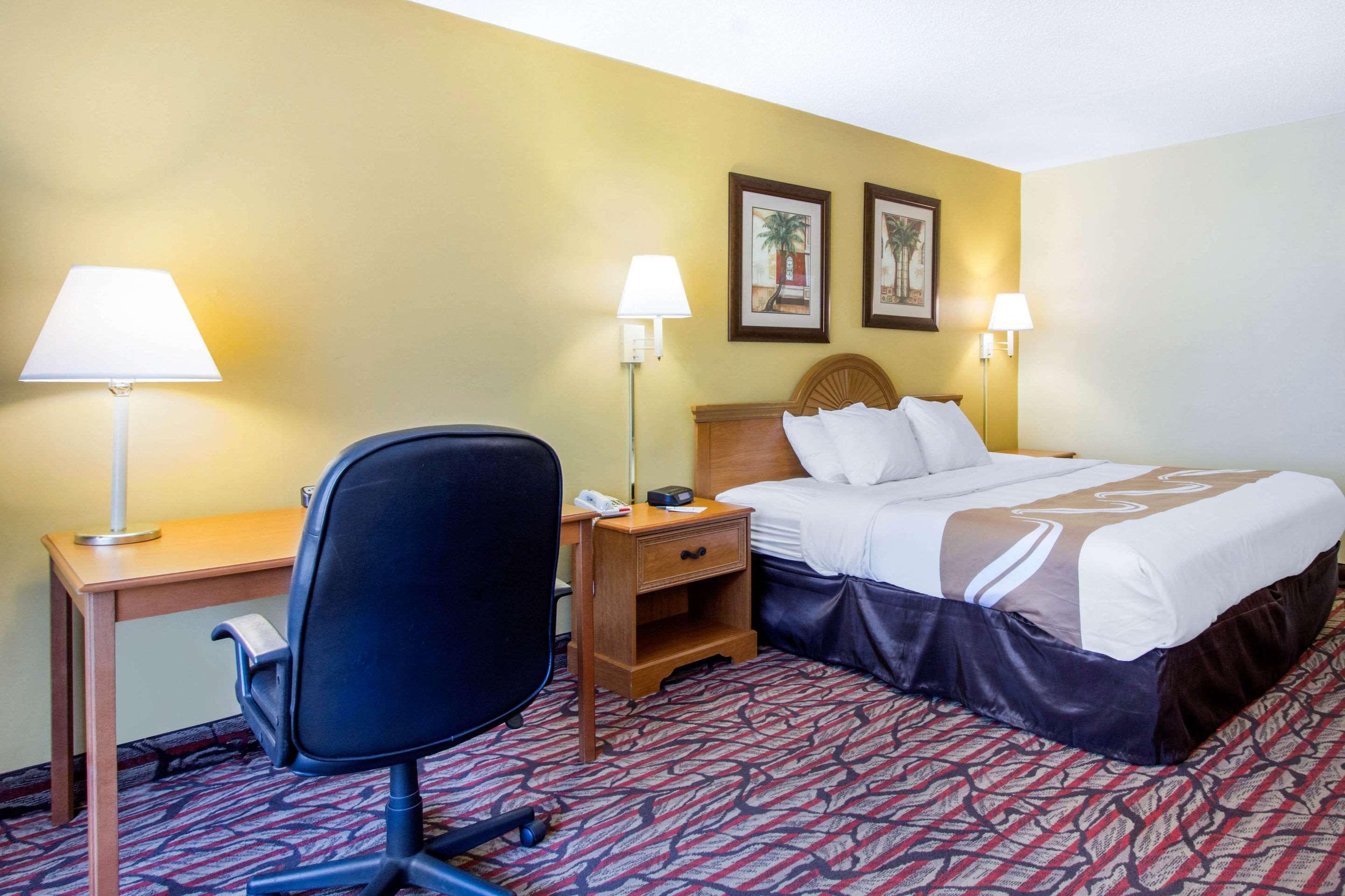 Rodeway Inn Central Clearwater Beach Εξωτερικό φωτογραφία